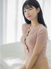 Korean beauty in NEW DEBUT(36)